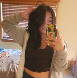 Meet your Posher, Rhea